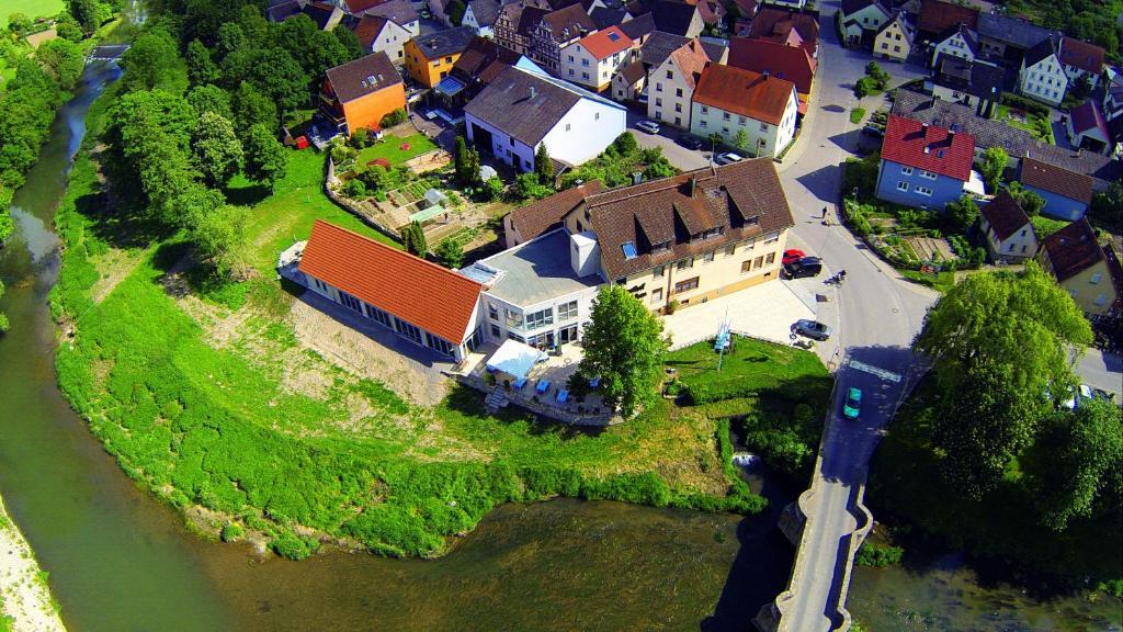 Landgasthof Zum Hirschen Tauberrettersheim المظهر الخارجي الصورة